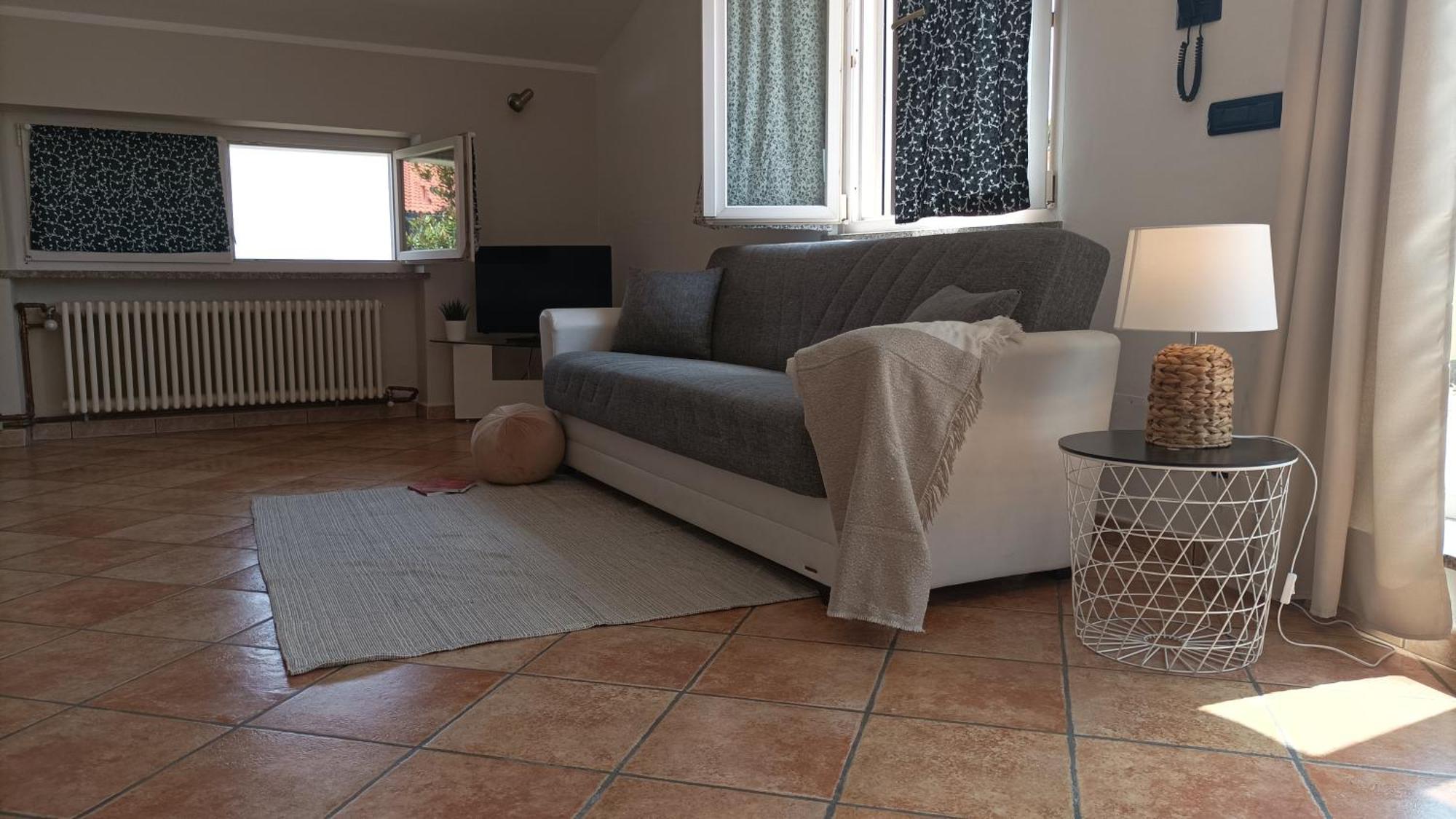 Quick Home Garden Apt Alice Castello Екстер'єр фото